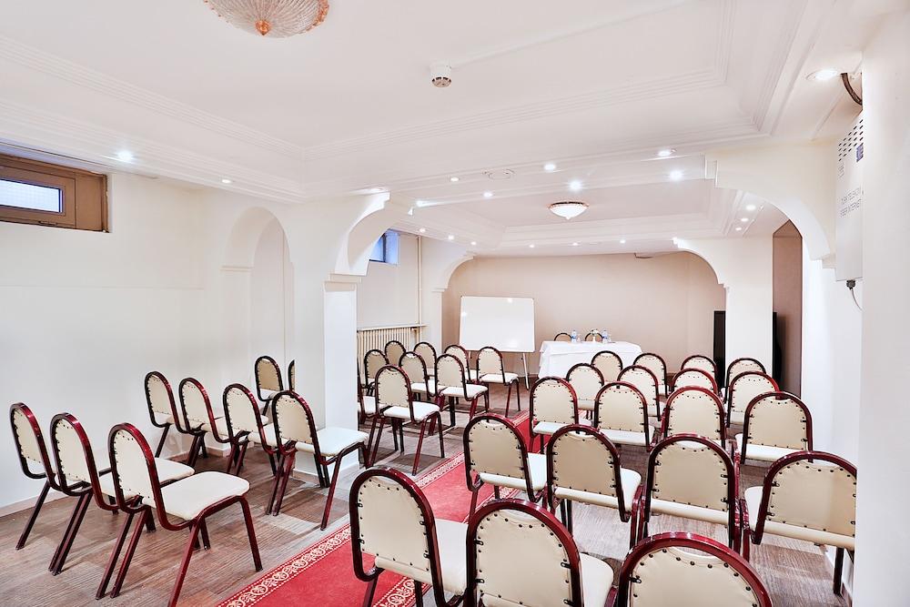Barin Hotel Istanbul Exterior photo