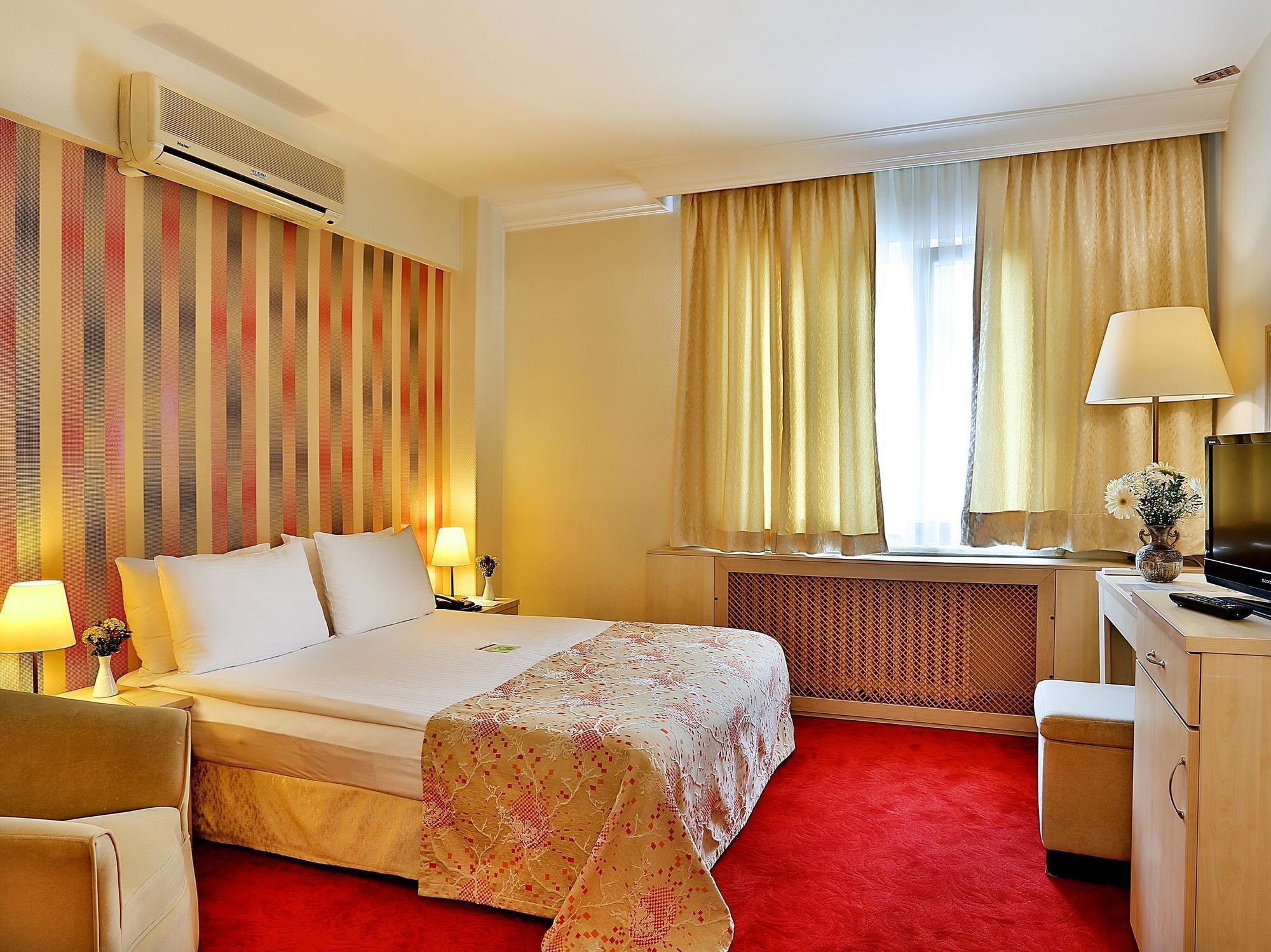 Barin Hotel Istanbul Exterior photo